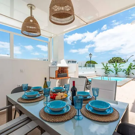 Sirena Villa